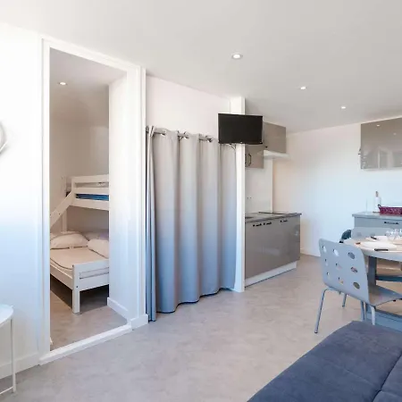 Renove En Front De Avec Parking A Narbonne-plage - Fr-1-409-229 Narbonne
